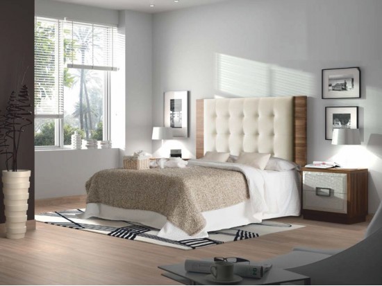 Dormitorio matrimonio nogal natural y frentes lacados blanco 3D
